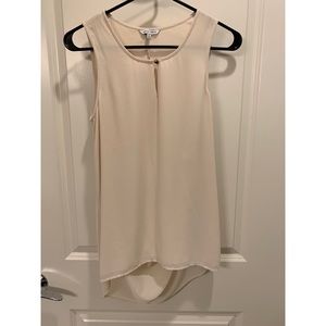 Off-white open back tank-top